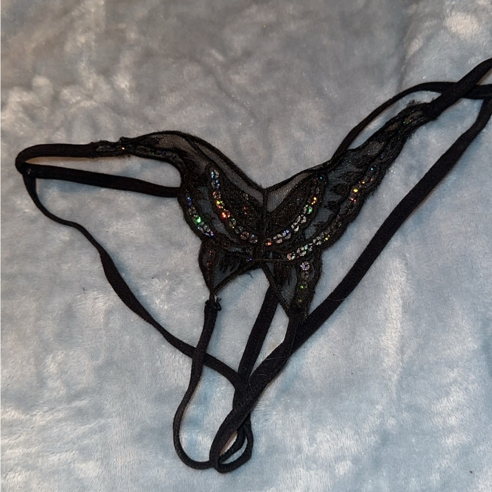 Elegant Black Lace Thong with Sequin Detail